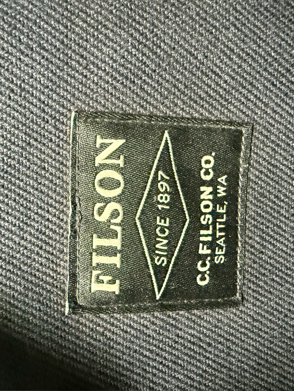 Filson Rugged Twill Zipper Tote Laptop Gym Bag Navy Made in USA Unisex Key Clip - Picture 6 of 16